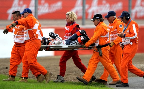 MotoGP Round05 Silverstone/Grande-Bretagne [18-20/06] 0050510