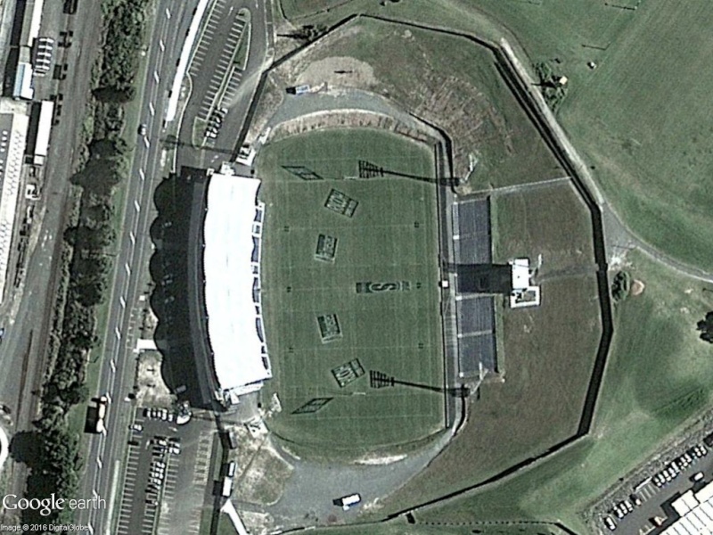 Les stades de la coupe du monde de Rugby en Nouvelle Zélande [SONDAGE] Nz_sta10