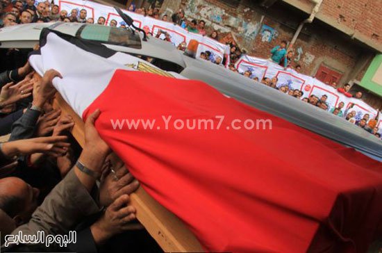 جنازة عسكرية في طنطا للشهيد "أحمد عباس الرفاعي" ضحية تفجير الهرم  Oou_310