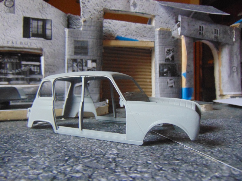RENAULT 4L SAFARI 1977 Réf 80759 Dsc02829