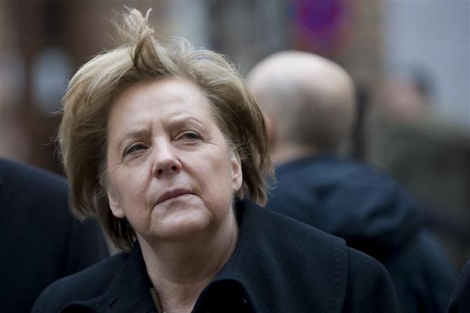 New York Times” : Që Gjermania dhe Europa të shpëtojnë, duhet të largohet Merkel 23937610