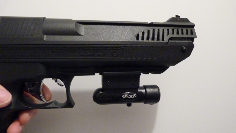 Zoraki HP-01 avec Laser Walther présentation et tirs en video. P1050128