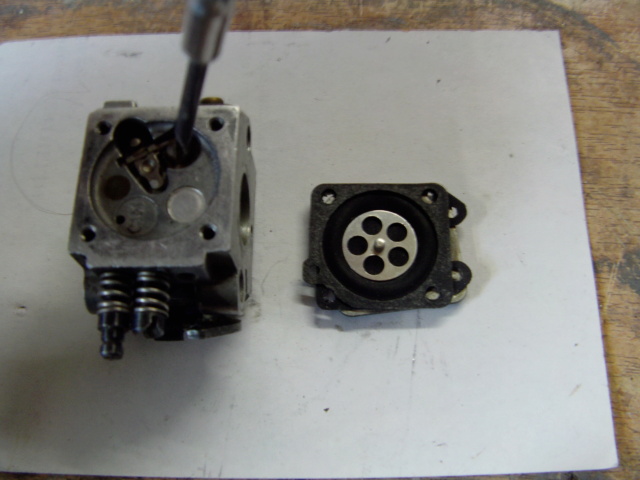 Remontage et réglage d'un carburateur Tilloston en images  Imag0440