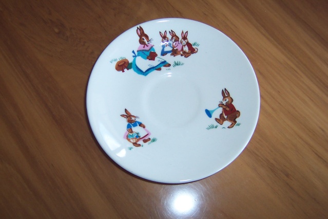 Crown Lynn Bunny Cup and Saucer Bunny_10