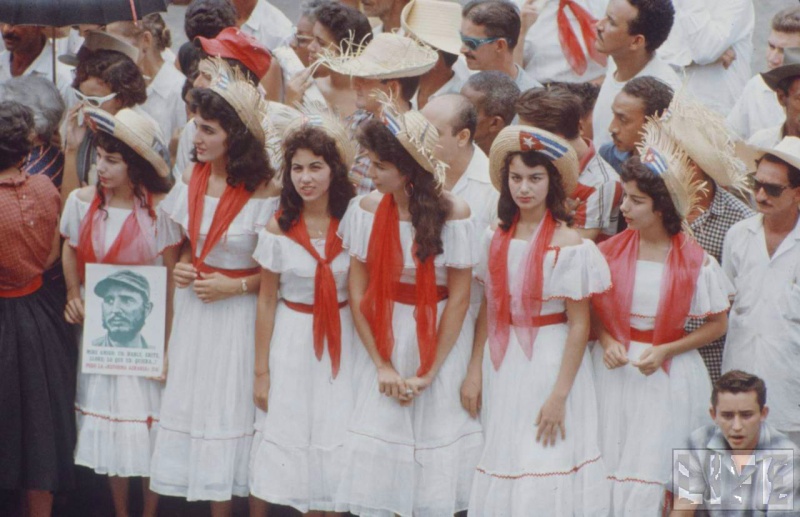 Cienfuegos - FOTOS DE CUBA ! SOLAMENTES DE ANTES DEL 1958 !!!! - Página 29 Muchac12