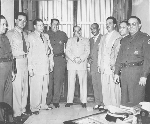 FOTOS DE CUBA ! SOLAMENTES DE ANTES DEL 1958 !!!! - Página 3 Police11