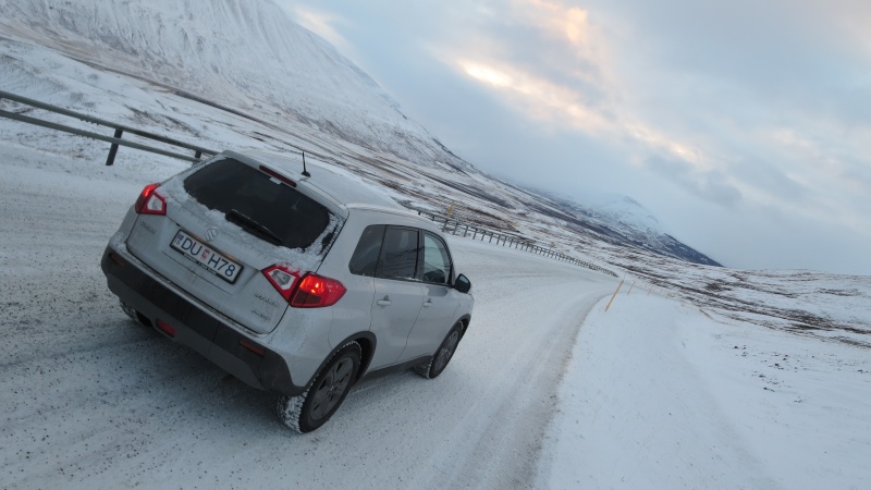 ICELAND BY VITARA **CAUTION VERY PICTURE HEAVY** Icelan77