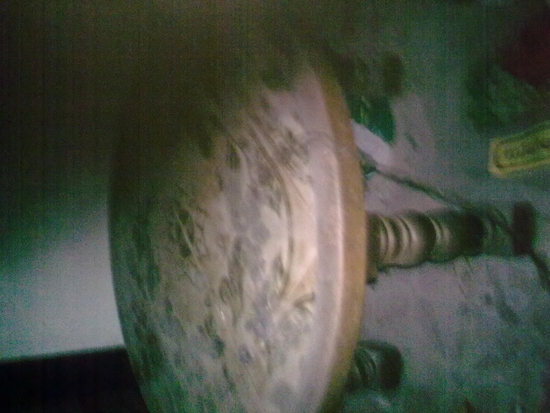 2 butacas y una mesa redonda con ceramica catalana 16032012