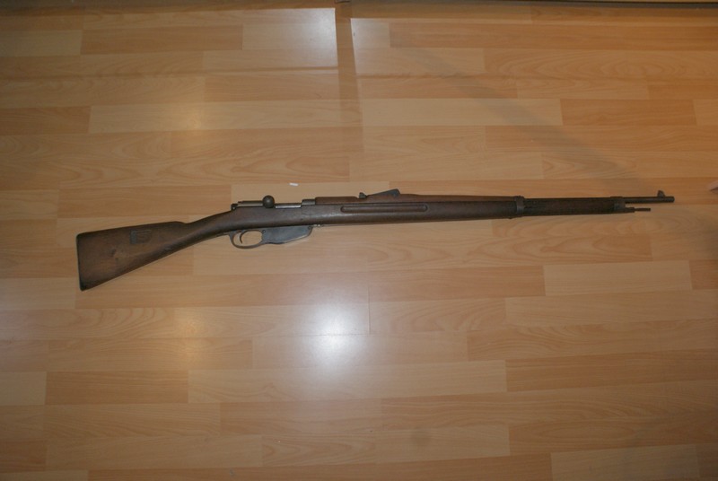 Question sur les armes normalement en catégorie D qui sont reclassées dans une autre catégorie Dsc08911