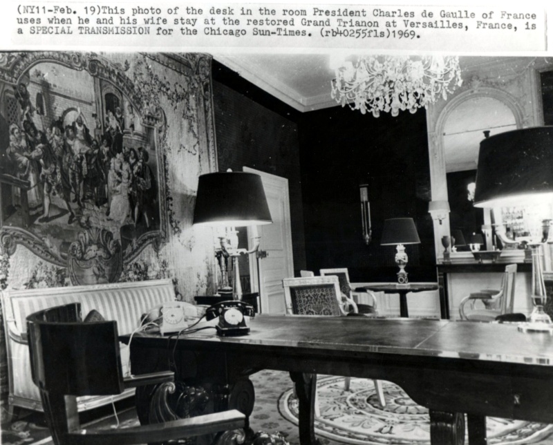 gaulle - Expo au Grand Trianon : De Louis XIV à Charles de Gaulle - Page 3 Img01511