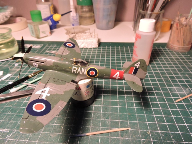 [GB AIRFIX] spitifire MK22 " FINIT" Spitif36