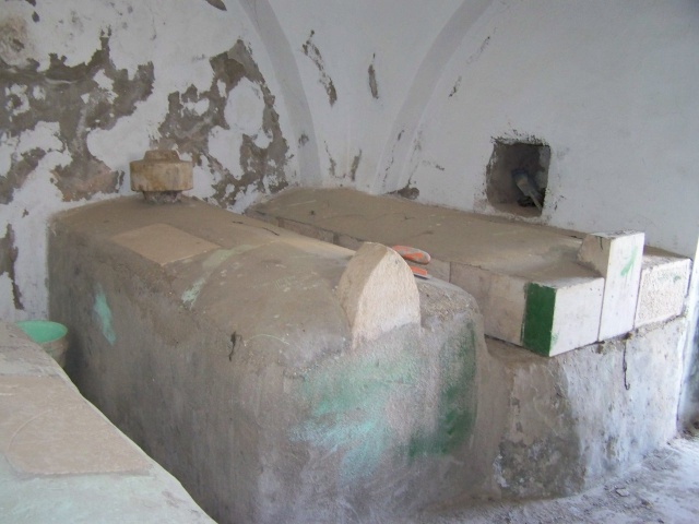 مقام  ومقبرة ابو يمين Ouuoo836