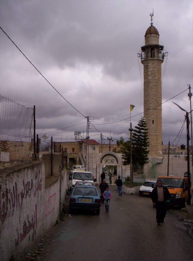 خروج المصلين من مسجد القرية لهذا اليوم الجمعه Ouuoo_98