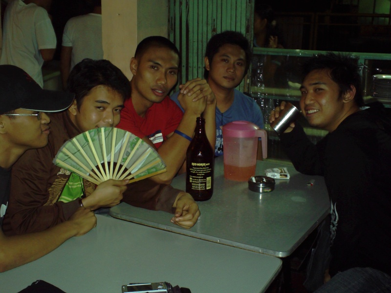 bawal magka-picture ang PMS members. - Page 3 Pict0028