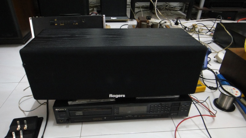 Rogers C 33 center speaker (Used)SOLD Dsc00613