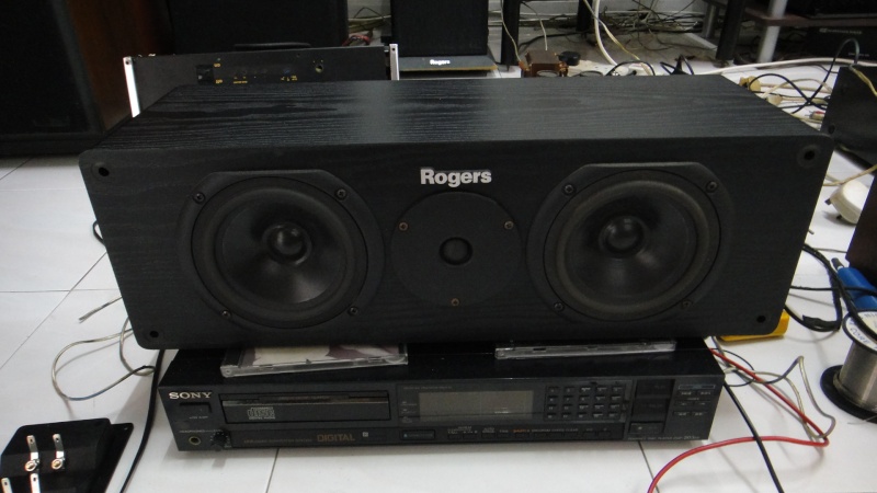 Rogers C 33 center speaker (Used)SOLD Dsc00614