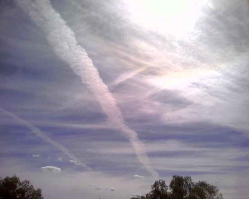 Chemtrails  post your pictures Img10710