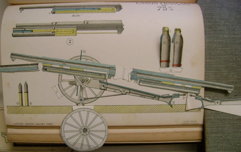 Le canon de 75 et le char FT17 expliqués en 1916 et 1918. Dsc00636