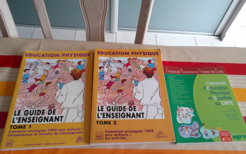 Vente de livres pour master ou pour enseignant Eps10