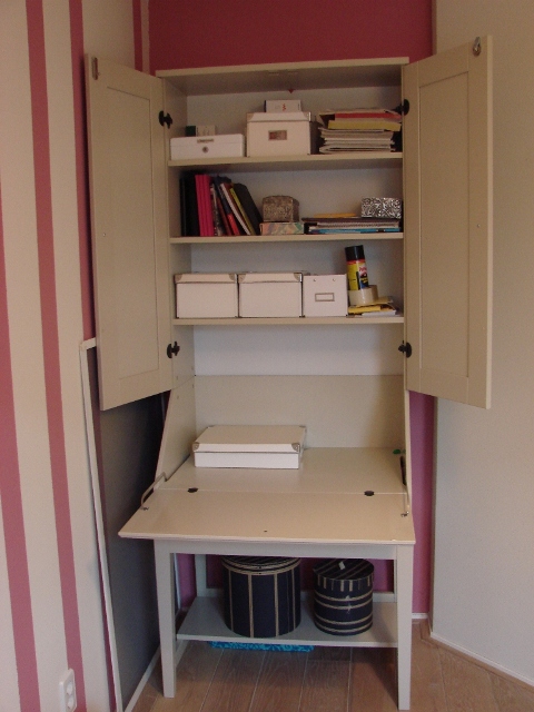 IKEA ALVE bureau to sell Dsc05711