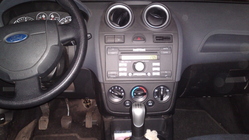 Vds Ford Fiesta Senso 1.4TDCI 14032013