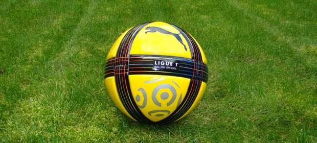 Ligue 1 : un nouveau look pour le ballon officiel 1011_l10