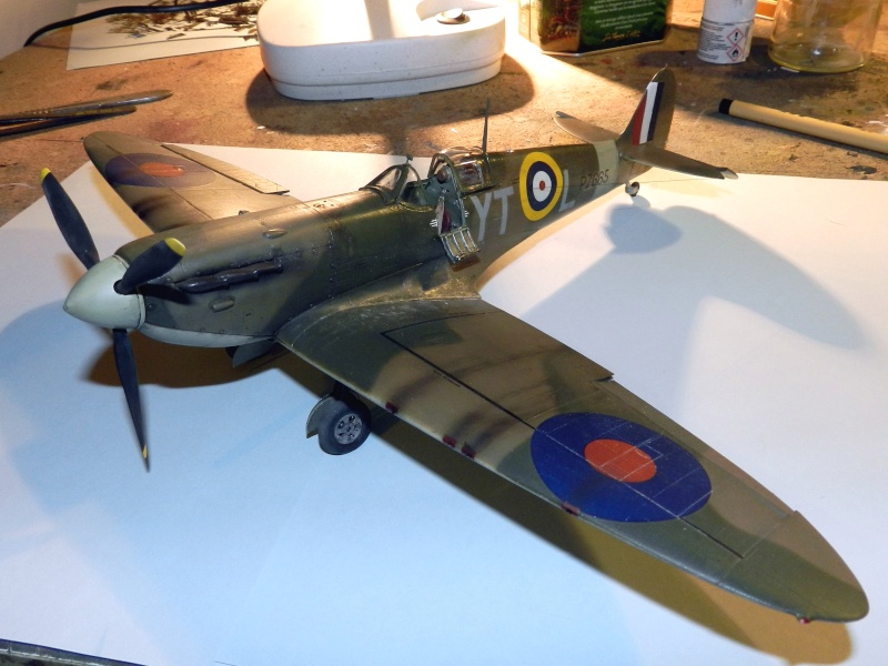 Spitfire Mk. IIa Revell 1/32 [Erik]  - Page 13 Dscn2550