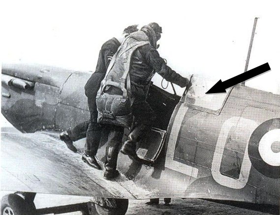 Spitfire Mk. IIa Revell 1/32 [Erik]  - Page 13 Spit1211