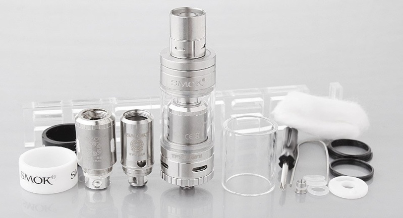 test du TFV4 mini de Smoktech : le clearo maousse costaud mais qui fait pschitt (enfin pour moi) Tfv4mi10