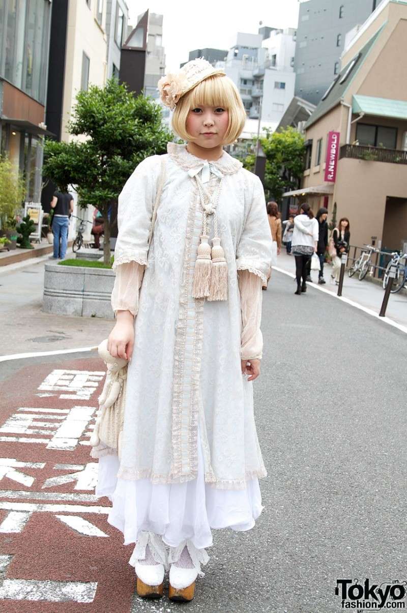 Classical et Country Lolita - Page 3 Shiho_12