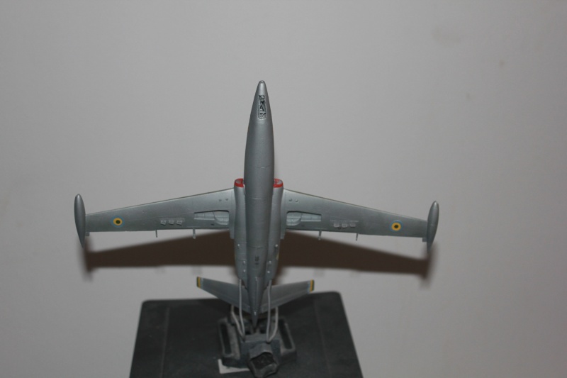 1/48  FOUGA  MAGISTER     Kinetic       FINI - Page 3 Img_0413