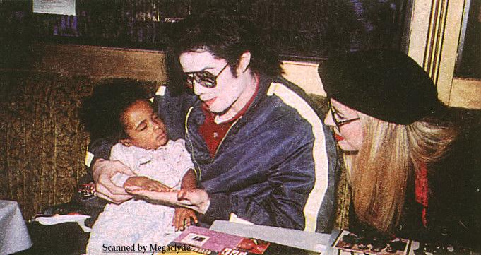 photos Michael avec les enfants 01610