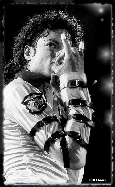 photos de Michael en noir et blanc Omg20m10
