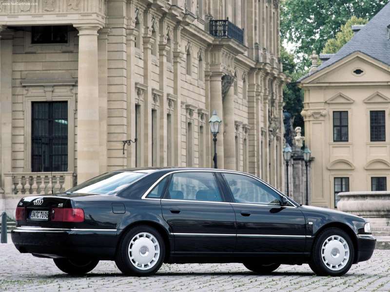 Topic Officiel > Audi A8 "D2"  [1994-2OO2] Audi-a28