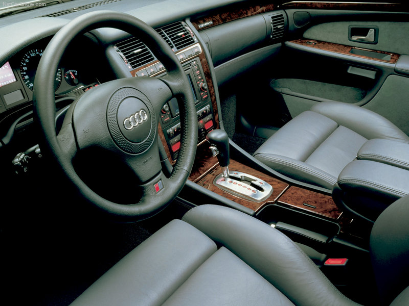 Topic Officiel > Audi A8 "D2"  [1994-2OO2] Audi-a29