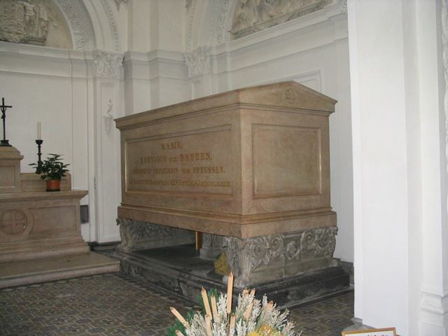 L'église des Théatins (Theatinerkirche) de Munich . 12400510