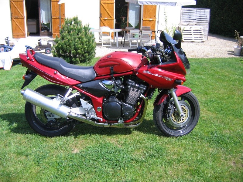 LES MOTOS DE NOS MEMBRES Minet210