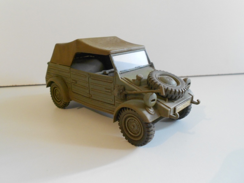 [TAMIYA] Pkw K1 Type 82 KÜBELWAGEN et Kfz1/20s SCHWIMMWAGEN C'était mieux avant... Réf 35006 & 35003 Dscn4954