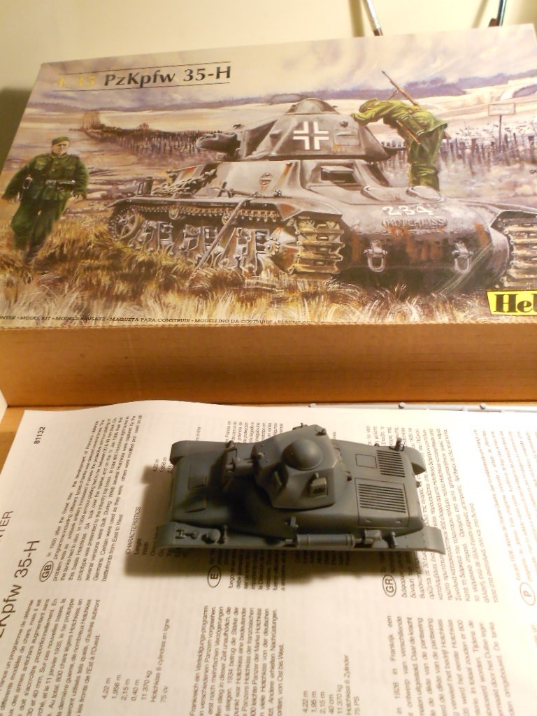 quelle est la liste de vos maquettes en COURS ???? - Page 2 Dscn5238