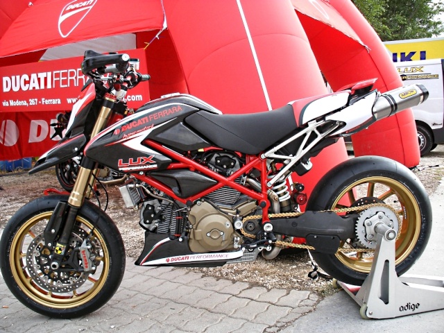 Ducati Hyperstrada Ducati10