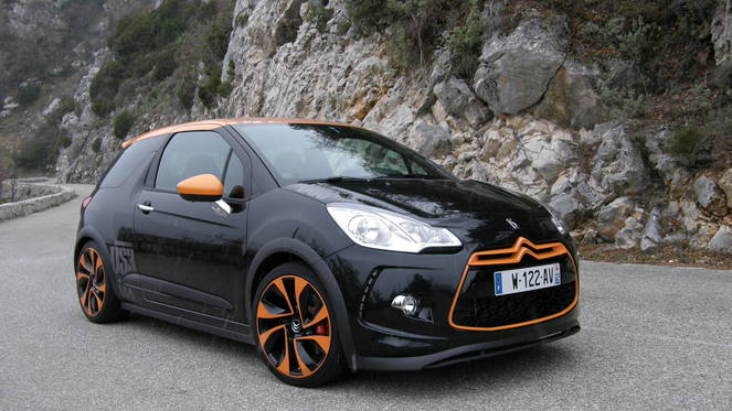 [DECLINAISON] Citroën DS3 Racing - Page 22 S1-cit10