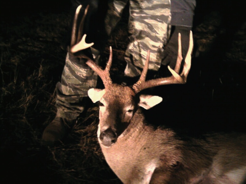Shot my 1st Deer this evening! 1st_de10