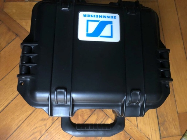 (To) Pelican-Hardigg™- travel case per cuffie Sennheiser-made in USA Img-2168