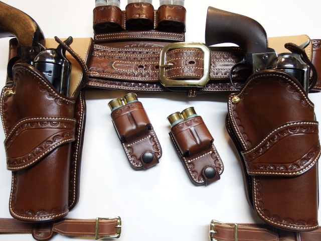 HOLSTERS "LONE STAR" C.A.S by SLYE Holste12