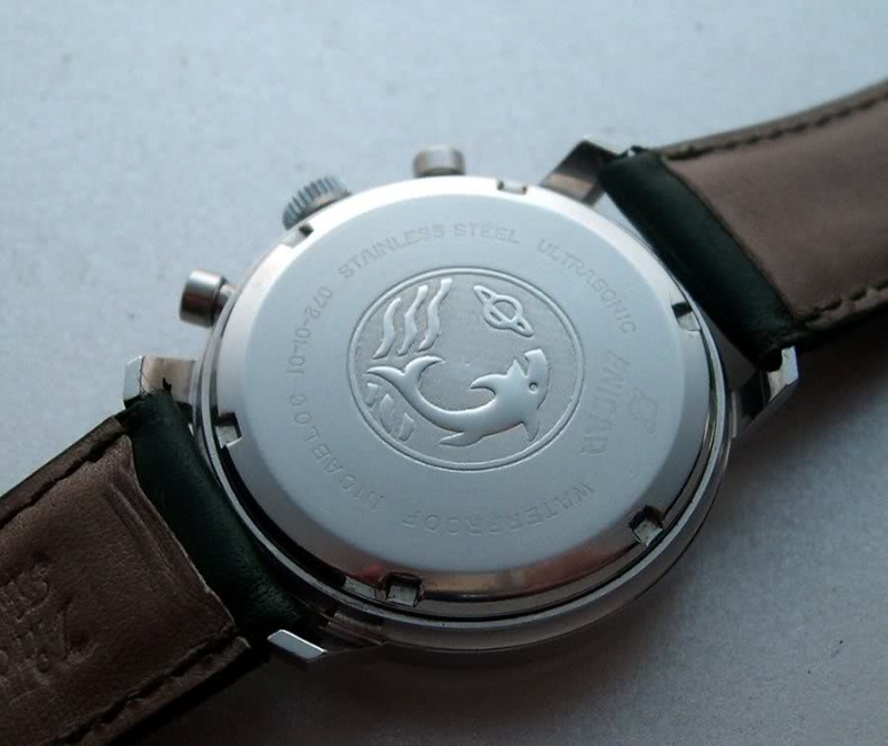 Les fonds ou couvercles des montres vintage Chrono10