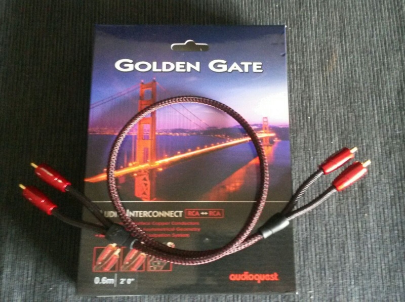 AudioQuest Golden Gate Stereo interconnect cable - 0.6m (Used) Golden10