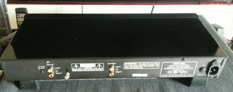 Rotel RQ-970BX MM & MC Phono Stage Rotelp11