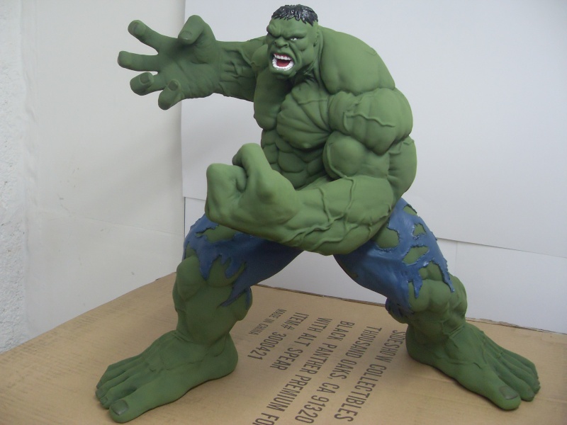 Projet de commercialisation d'une statue de HULK - Page 3 Hulk_410