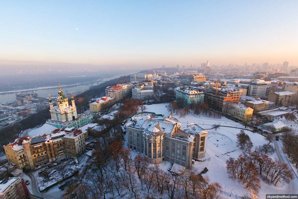 KIEV en hiver Cynz-t10