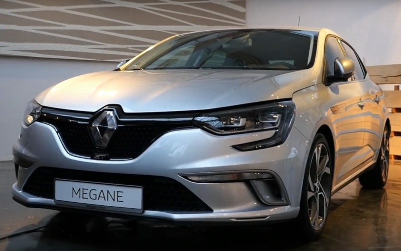 2015 - [Renault] Mégane IV [BFB] - Page 13 Projet18